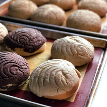 Load image into Gallery viewer, PRE-RECORDED 🎥 Traditional Conchas online class! 🇲🇽