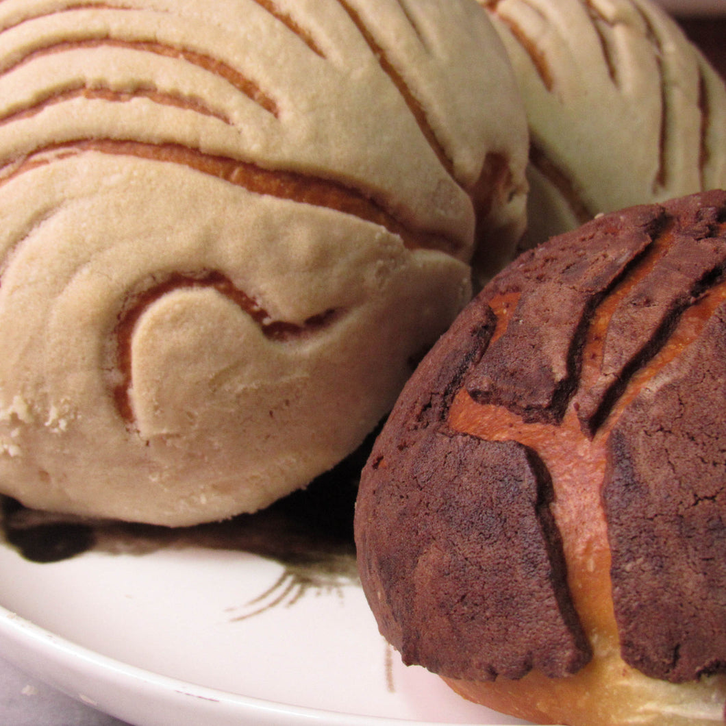 Mexican baking in-person experience for Jon +1 (2 guests) 🇲🇽 Sunday 03/09 2025